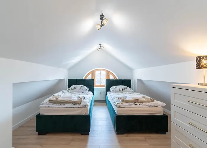 Apartment Azarentier4 Poznan