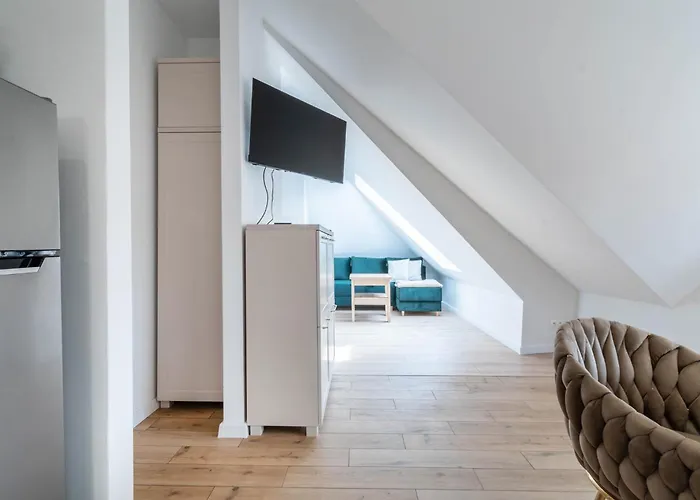 Azarentier4 * Познань